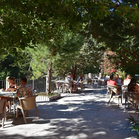 Les Jardins De La Glaciere Корте Екстер'єр фото