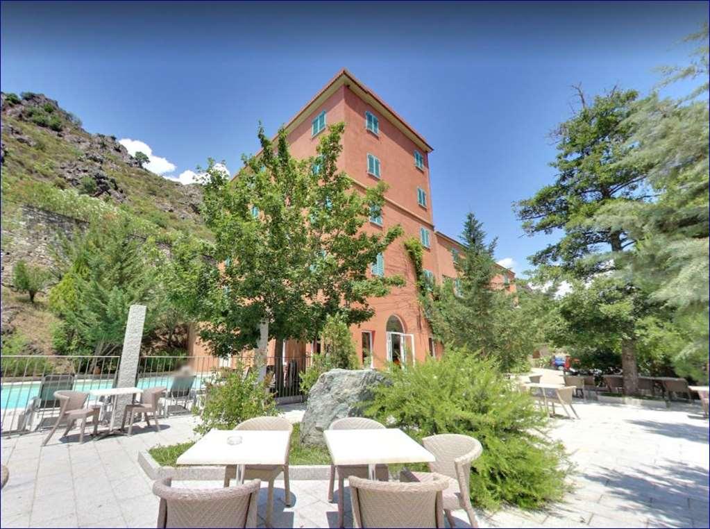 Les Jardins De La Glaciere Корте Екстер'єр фото