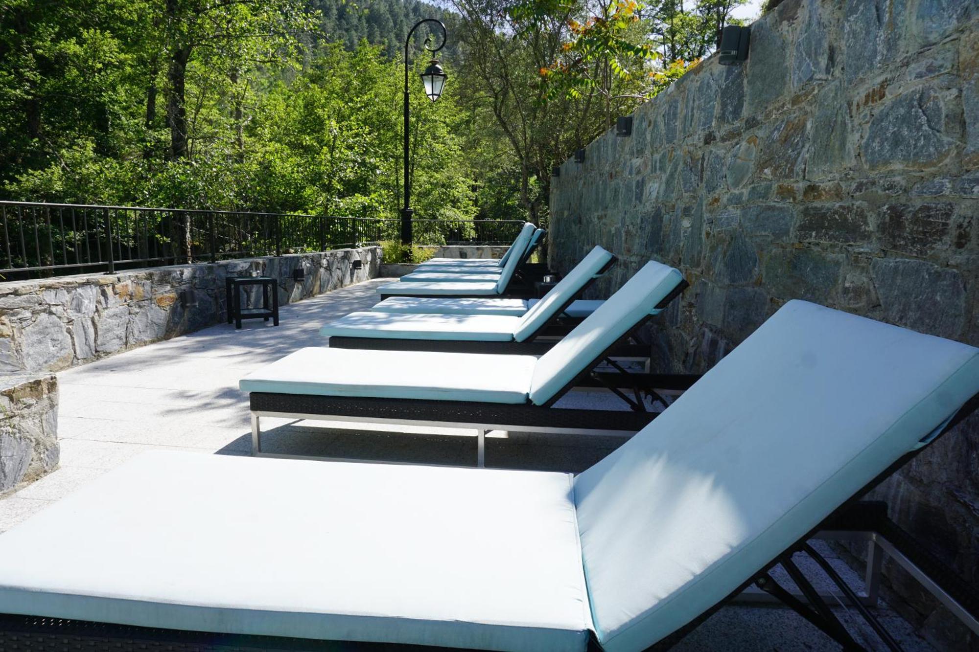 Les Jardins De La Glaciere Корте Екстер'єр фото