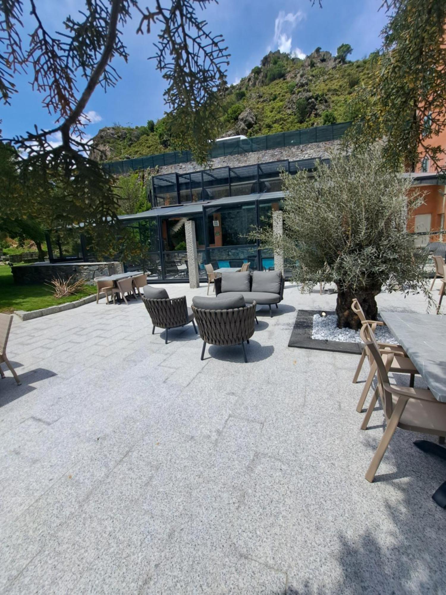 Les Jardins De La Glaciere Корте Екстер'єр фото